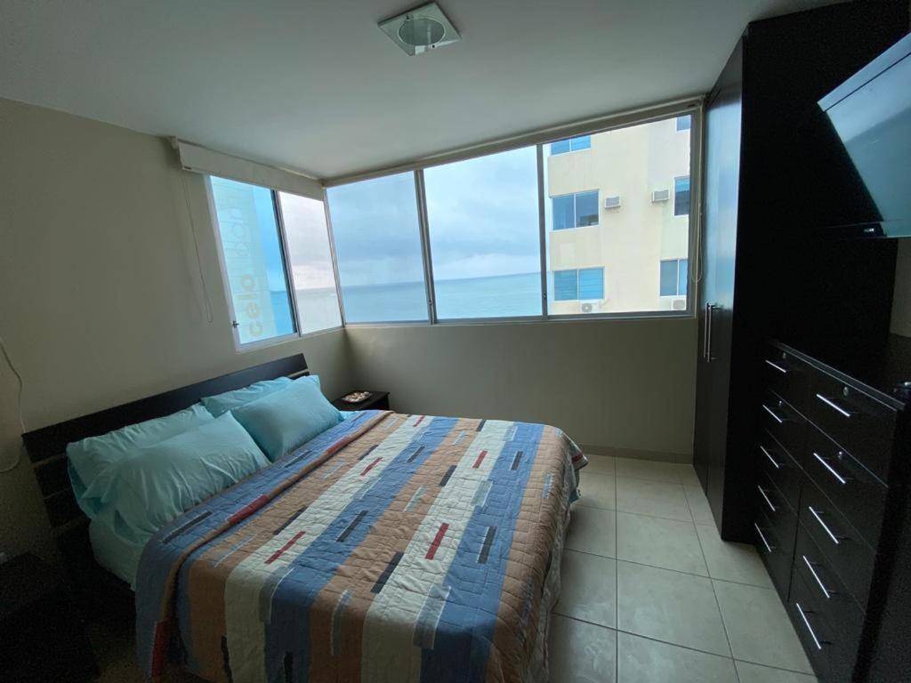 Comodo Apartamento Con Vista Al Mar. サリナス エクステリア 写真